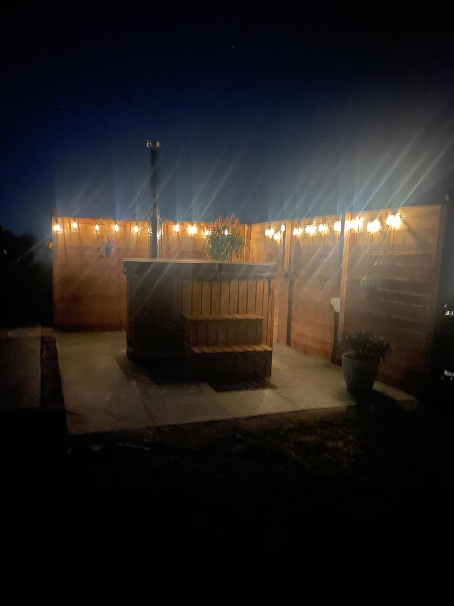 ホテル Abbey Farm Luxury Glamping Rhuddlan エクステリア 写真